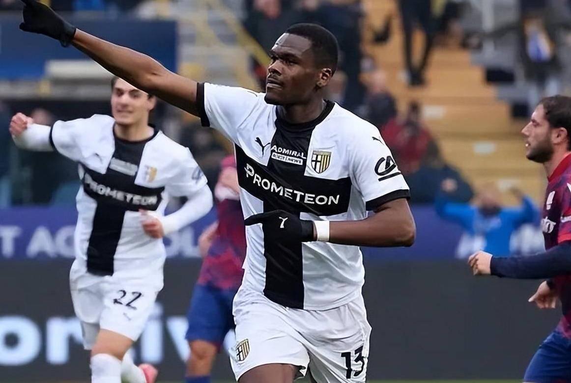 钱袋子松了！国米债务降3.5亿，2500万追博尼+400万年薪锁霍伊伦